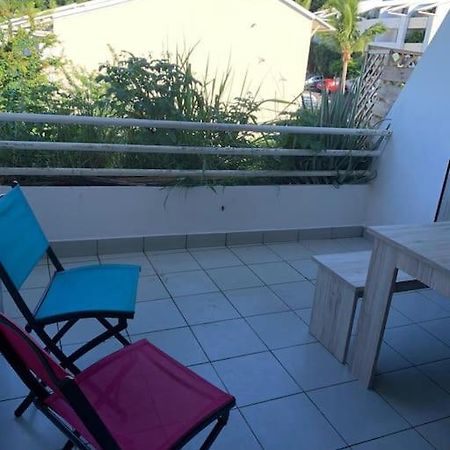Petit Prix Et Grand Confort A Saint Gilles Les Bains מראה חיצוני תמונה