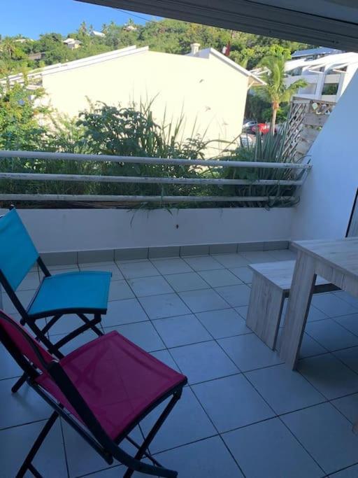 Petit Prix Et Grand Confort A Saint Gilles Les Bains מראה חיצוני תמונה